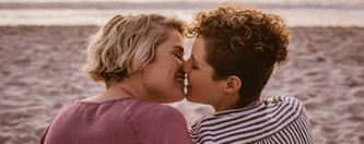 How Do Lesbian Singles Meet? They Use These Apps