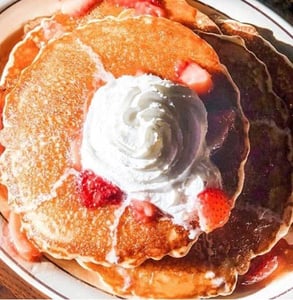 Photo of strawberry pancakes Photo of strawberry pancakes