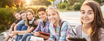 7 Best Dating Sites for Teenagers (2024)