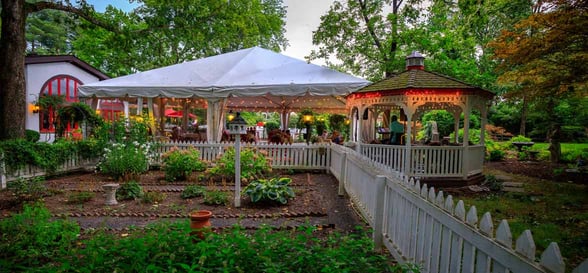 Photo of Lâ€™Auberge Chez FranÃ§ois outdoor event with live music