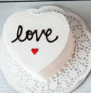 Photo of a heart-shaped cake Photo of a heart-shaped cake
