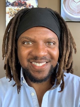 Headshot of founder of The Professional Wingman, Thomas Edwards Jr. Headshot of founder of The Professional Wingman, Thomas Edwards Jr.