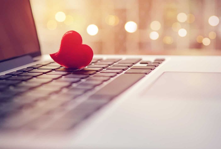 heart on laptop image