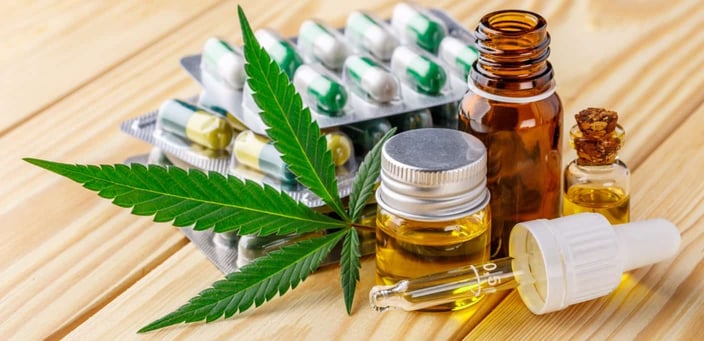 cannabis leaf and tincture