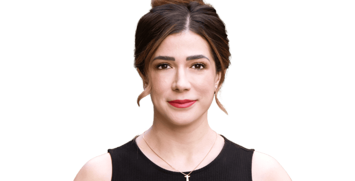 janell oleary headshot