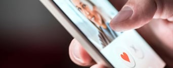 9 Best Hot or Not Websites ([updated_month_year])