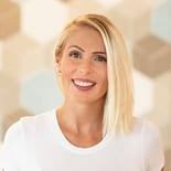 Dorothy Johnson breakup coach headshot