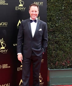 Chris Harrison arrives at red carpet Chris Harrison arrives at red carpet