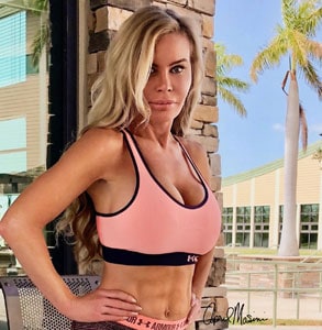 Photo of April Masini, relationship expert Photo of April Masini, relationship expert